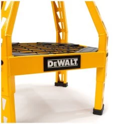 DEWALT Swivel Shop Stool, 41561 -Tools Elegant shop sftp a s assets20201023000000127
