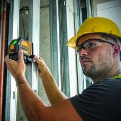 DEWALT Green Cross Line Laser, 12V MAX, DW088LG 7 DEWALT Green Cross Line Laser, 12V MAX, DW088LG -Tools Elegant shop sftp a s assets20210607000000241