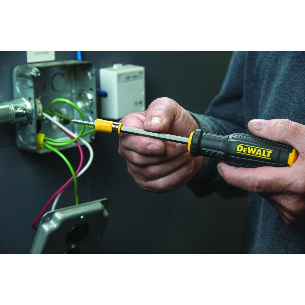 DEWALT Maxfit Screwdriver Set, 8-Piece, DWHT62058 4 DEWALT Maxfit Screwdriver Set, 8-Piece, DWHT62058 - Image 2