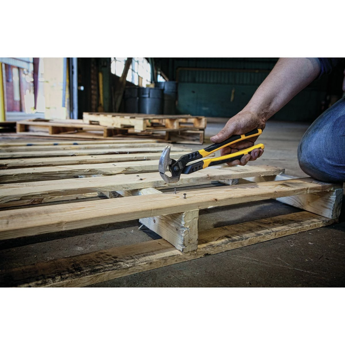 DEWALT Multi-Function End Nipper, 10 IN, DWHT75488 6 DEWALT Multi-Function End Nipper, 10 IN, DWHT75488 - Image 4